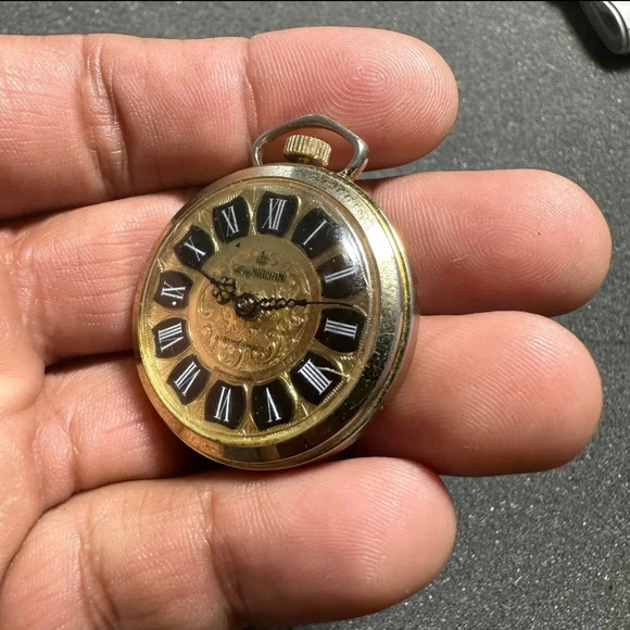 Vintage Lady Nelson Ornate Swiss Made Pocket Pendant Watch Gold Tone Working - Picture 3 of 8